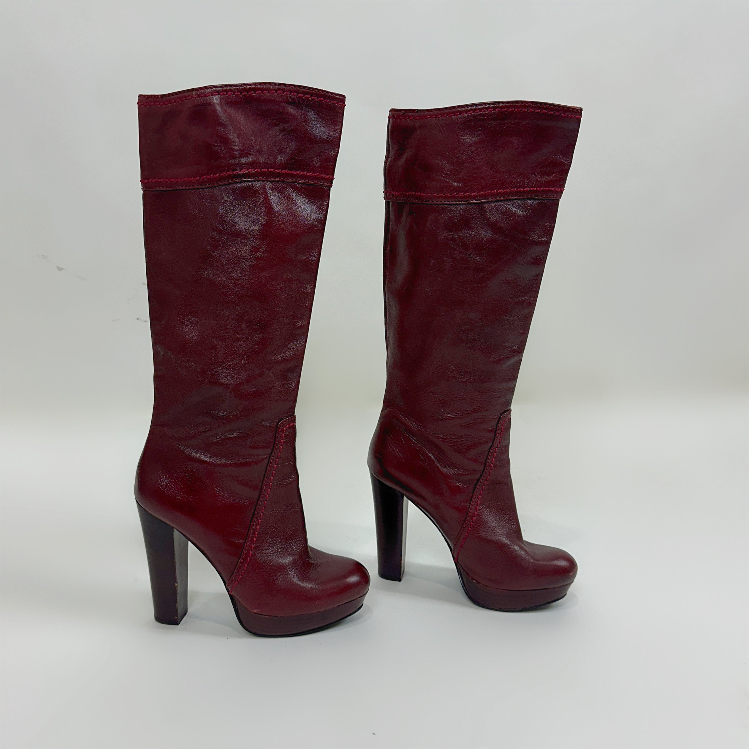 Vintage Burgundy Leather Heeled Boots (6.5)