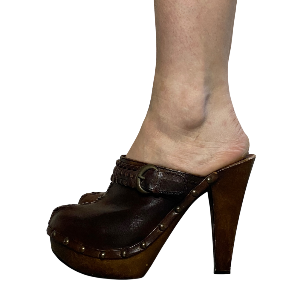 Vintage Leather Buckle Clogs (UK5 EU 38 US 7)