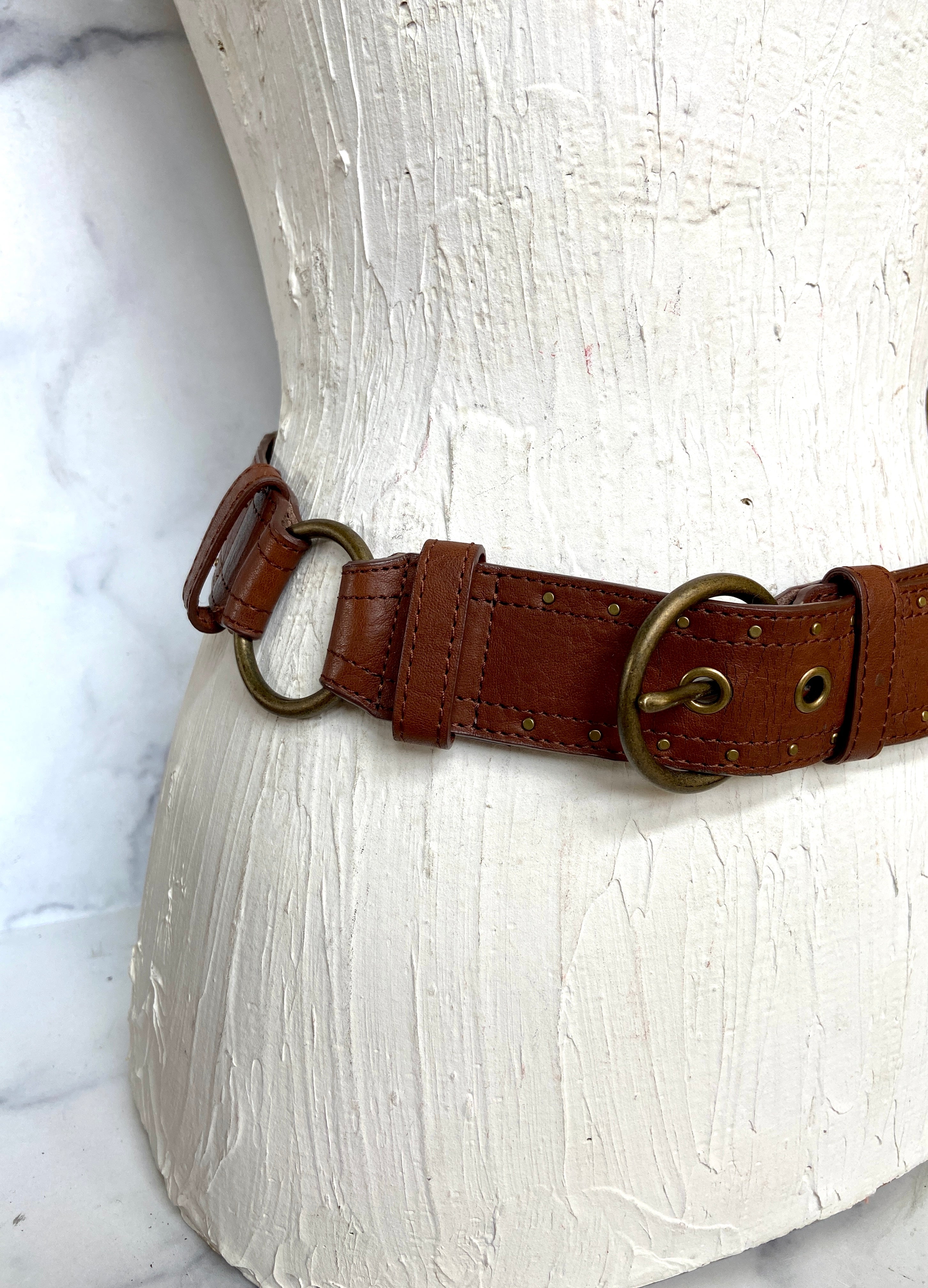 Leather brown waist belt