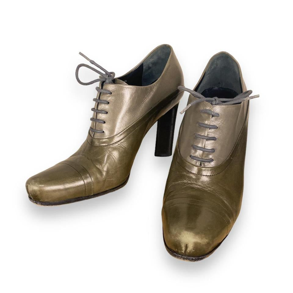 PRADA 90s Oxford Heels (7.5)