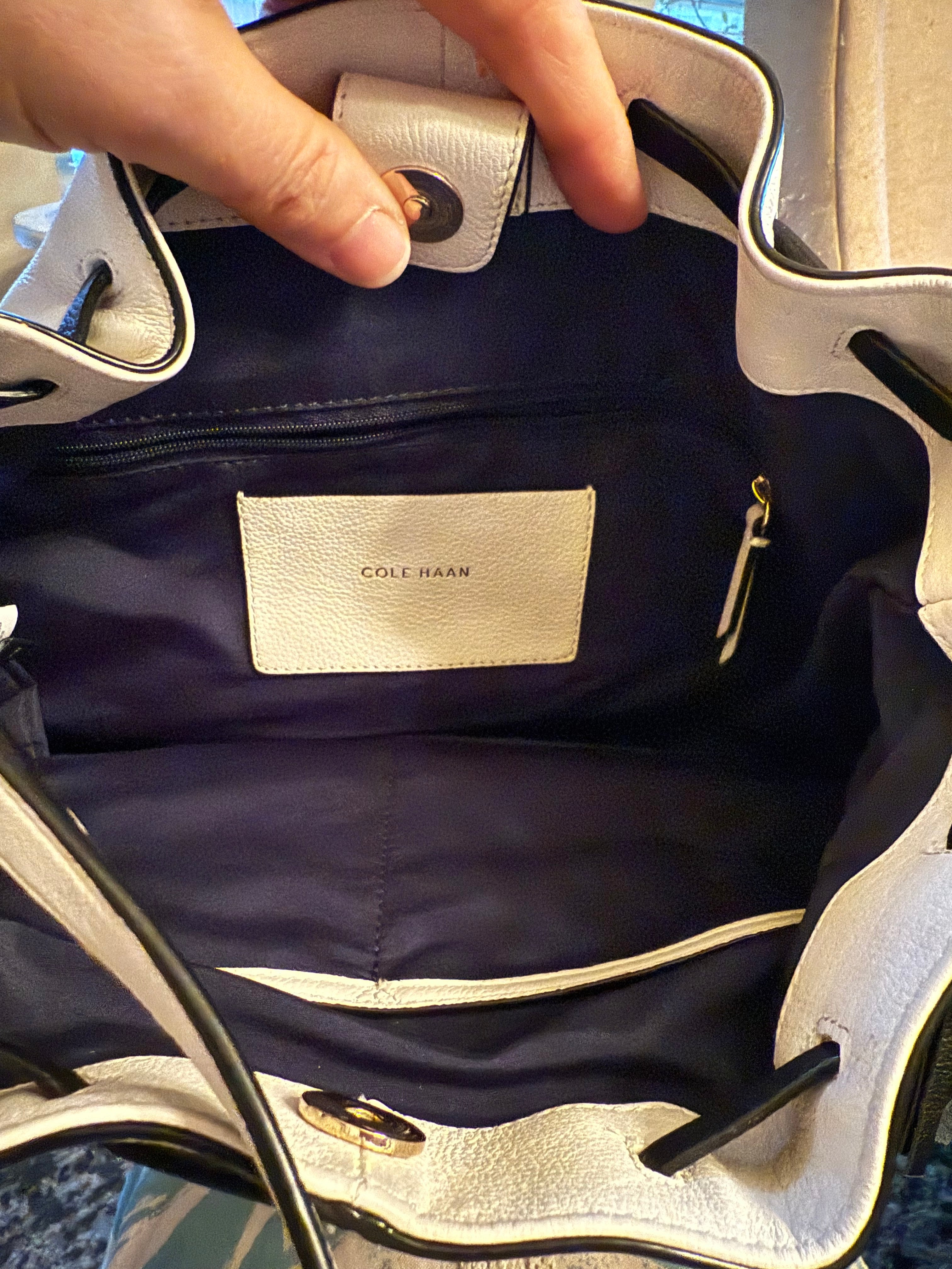 Anisa Convertible BucketCrossbody  | Cole HAAN