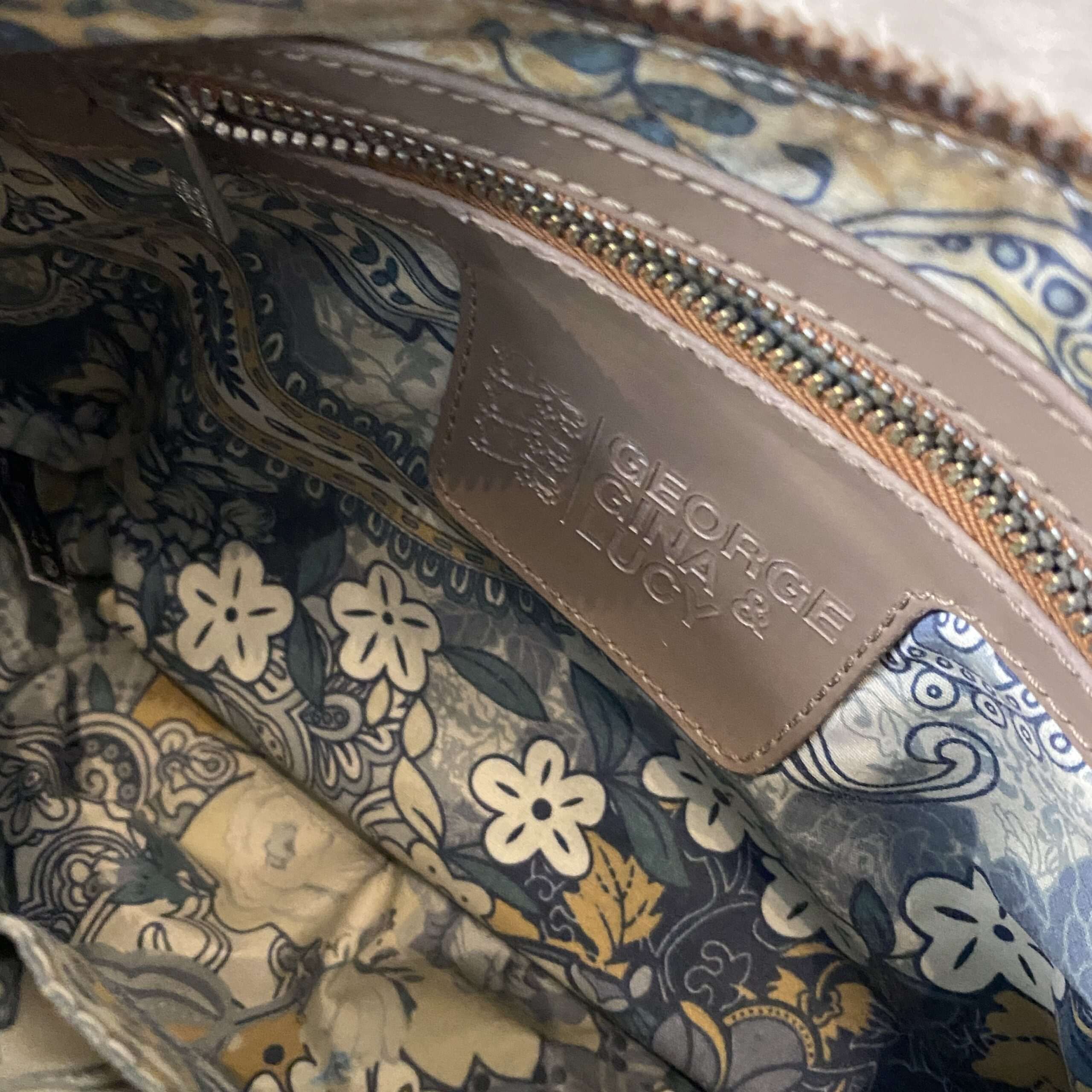 Vintage George Gina Lucy Shoulder Bag