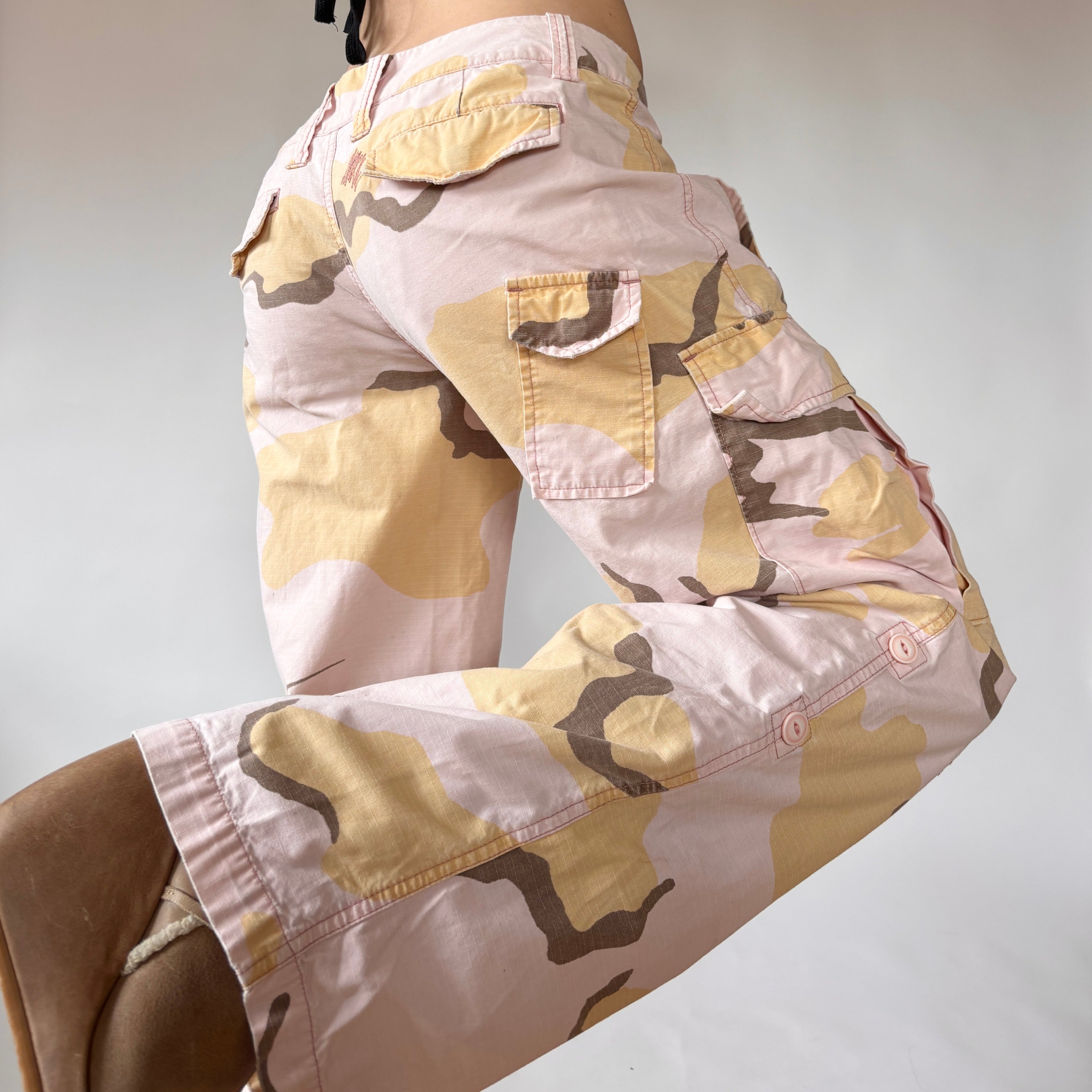 Y2K Pink Camo Low Rise Cargos (S)