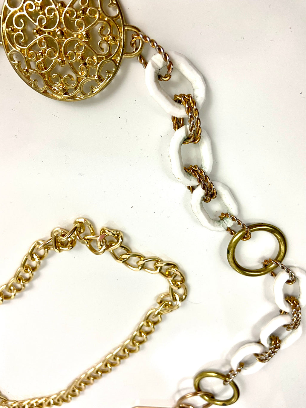 Vintage gold & white waist chain belt