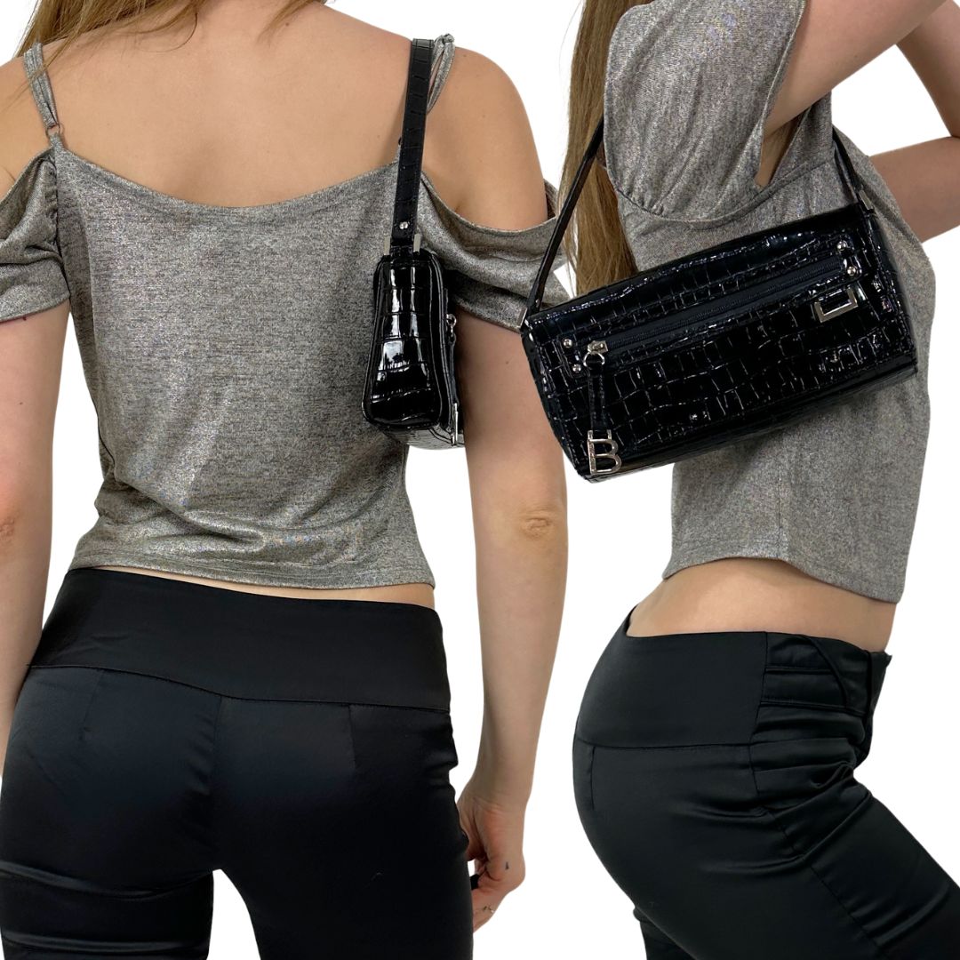 2000s Black Faux Leather Purse