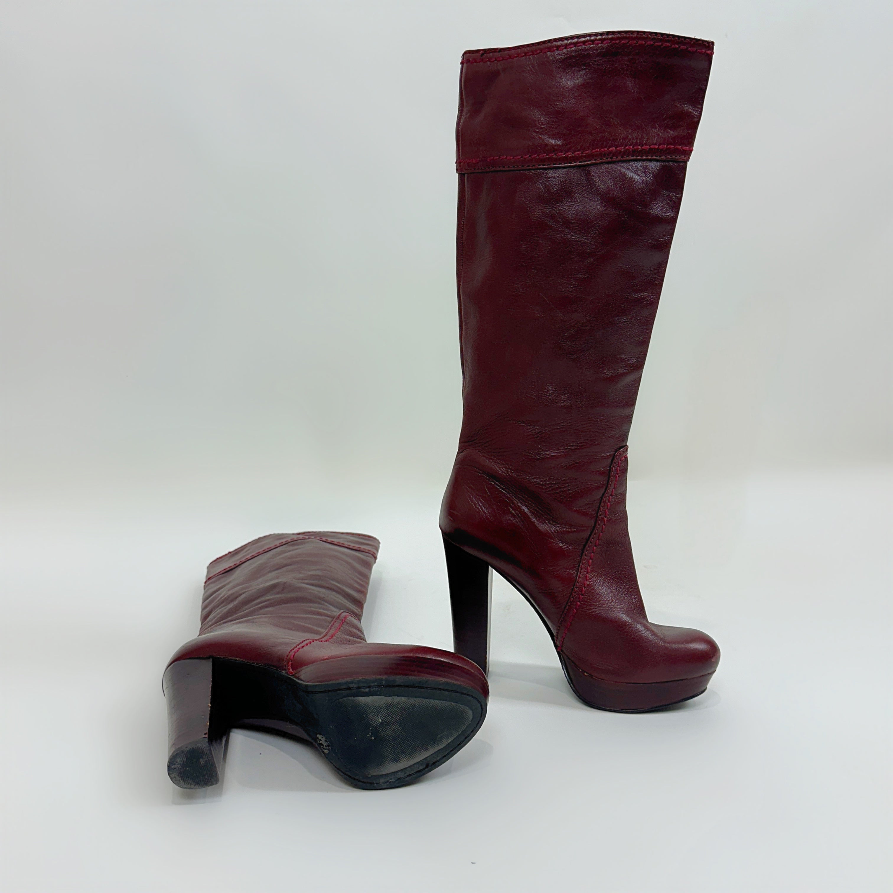 Vintage Burgundy Leather Heeled Boots (6.5)