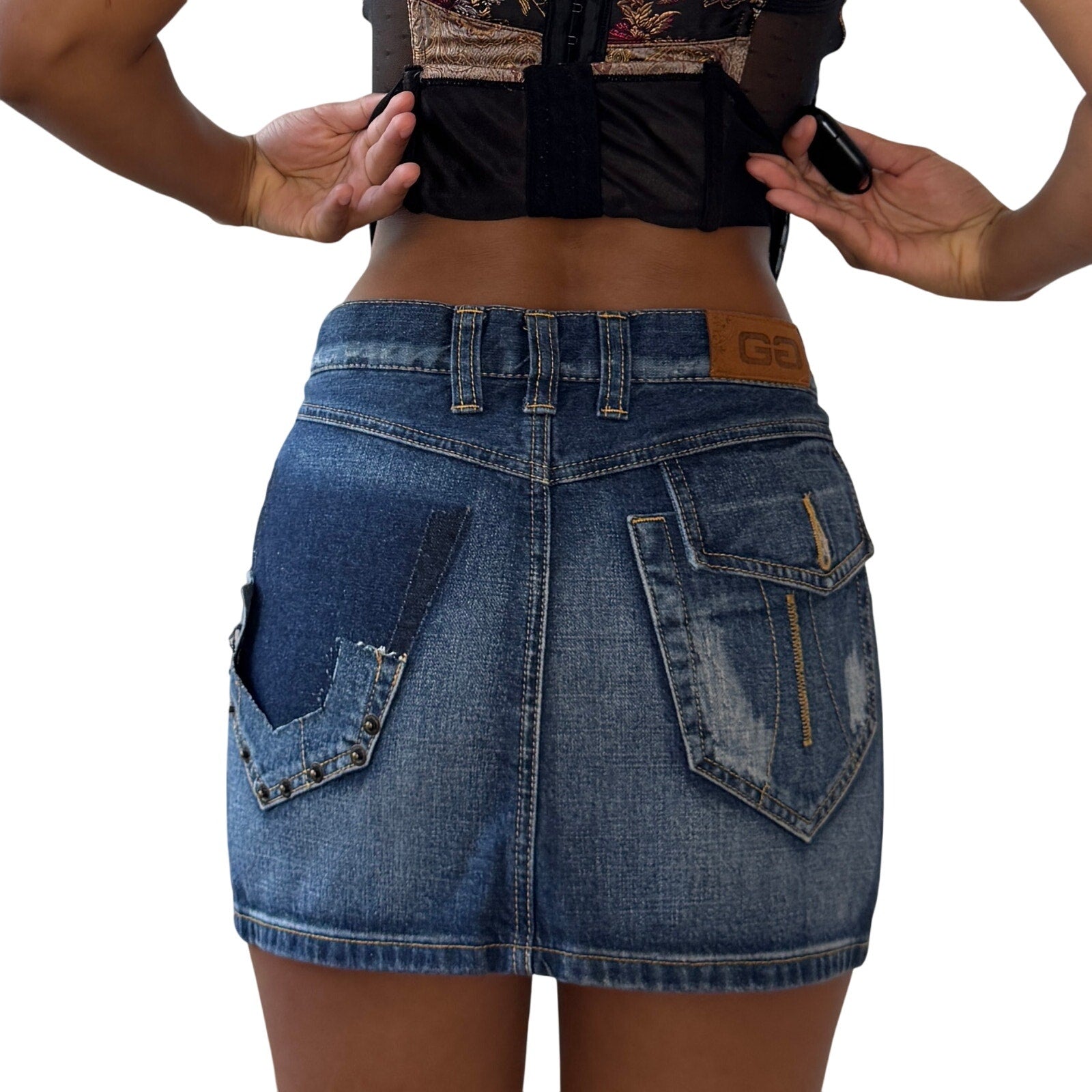 Vintage Patch-Pocket Denim Mini Skirt (XS)