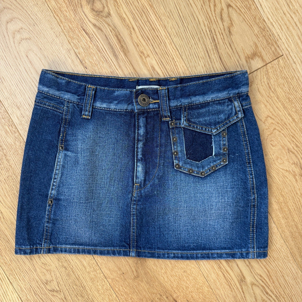 Vintage Patch-Pocket Denim Mini Skirt (XS)