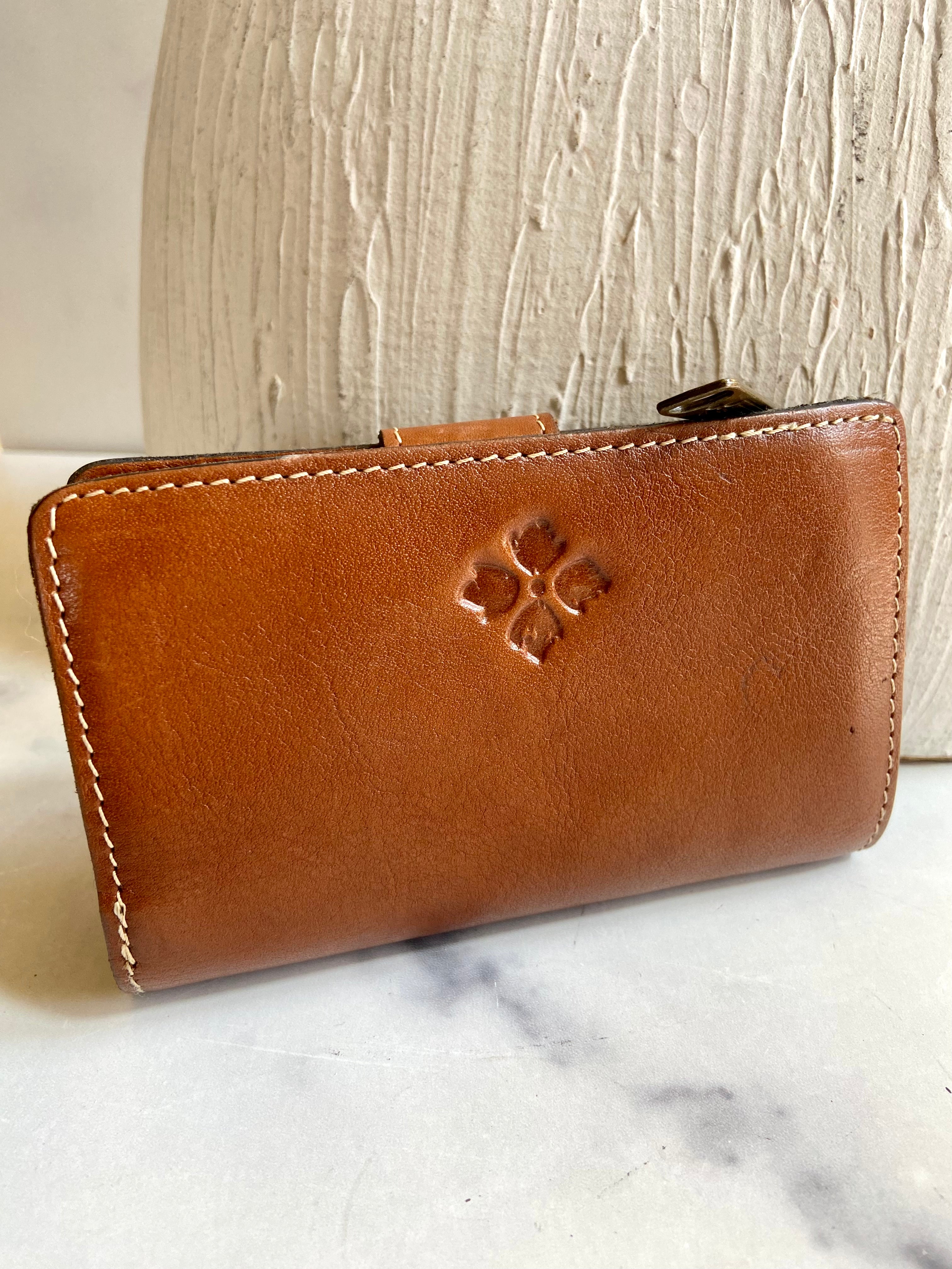 Patricia Nash Nazari wallet