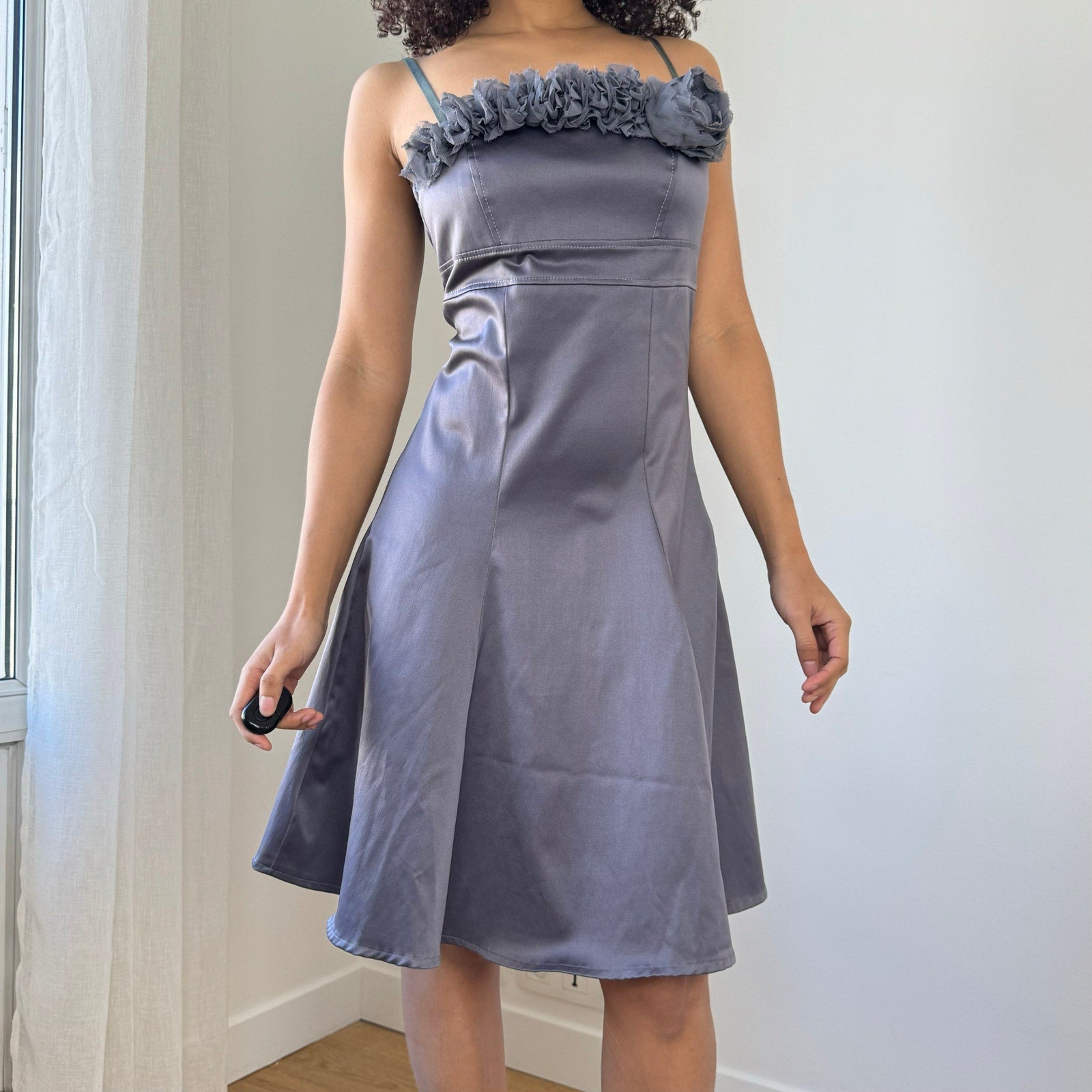 Vintage 90s Grey Satin Midi Dress (XS/S)