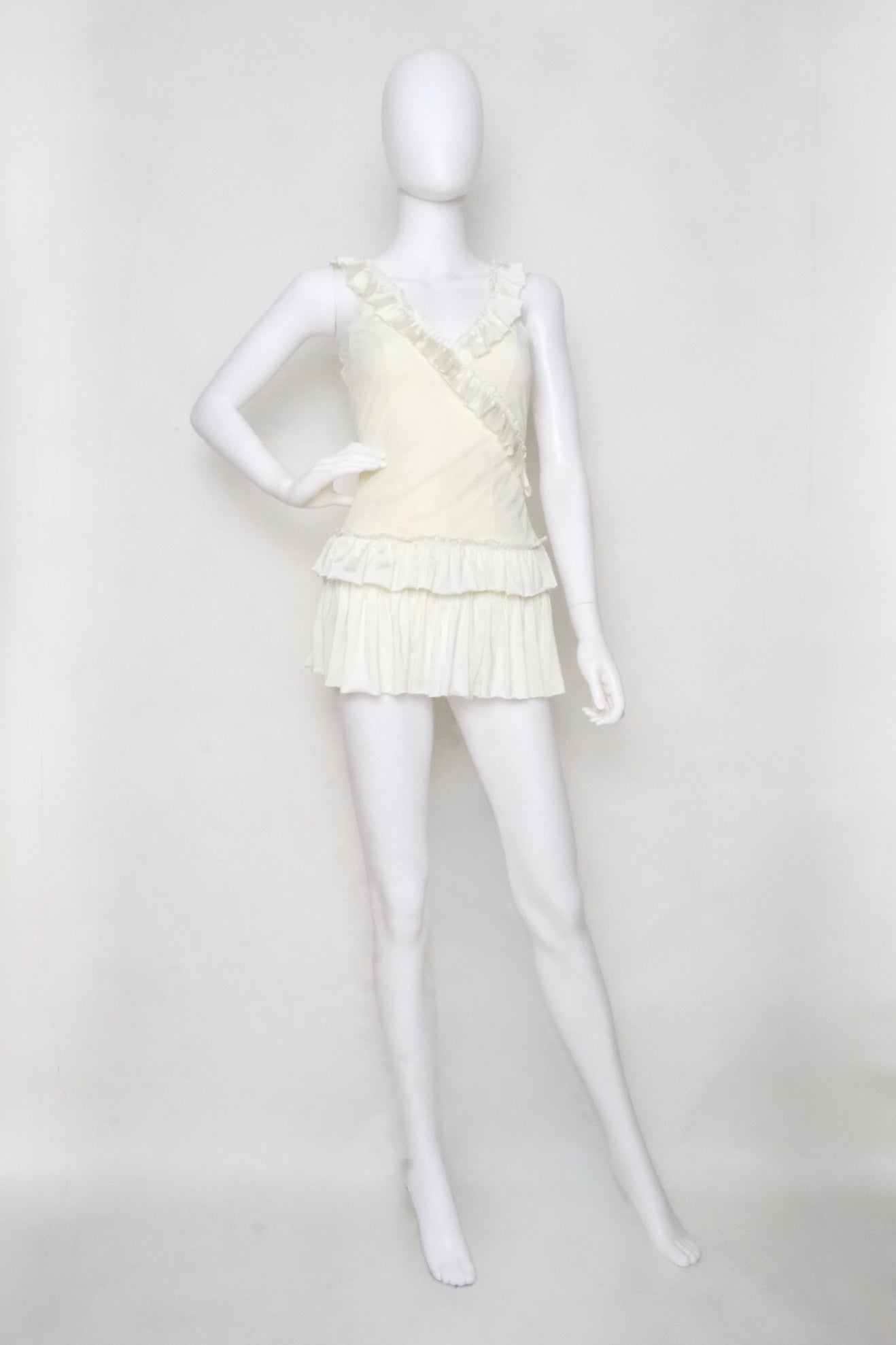 Vanilla Ribbon Micro Skirt (XS-L)