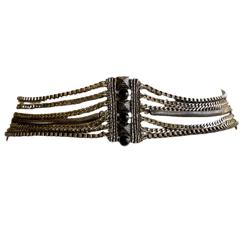 Layers chains belt