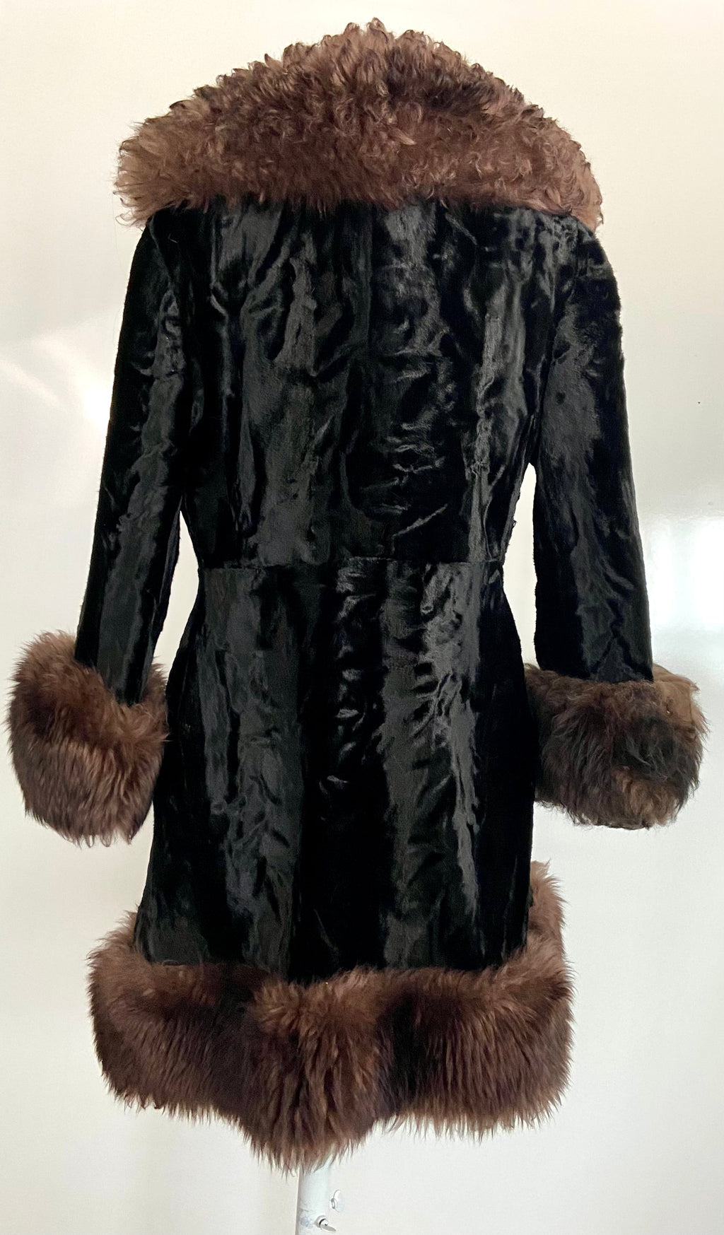 Vintage Black furry Coat (L)