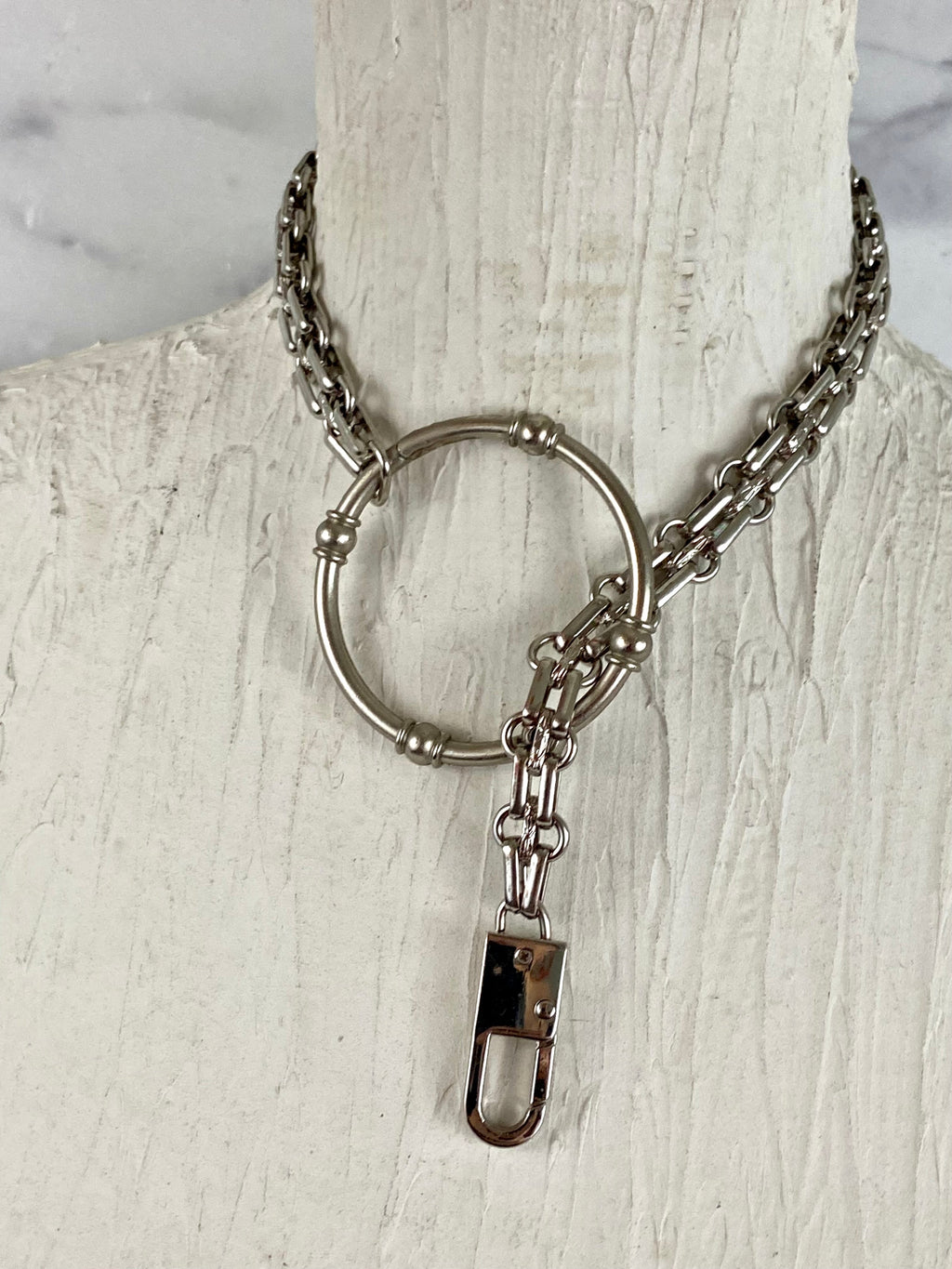 Big circle 🔘choker