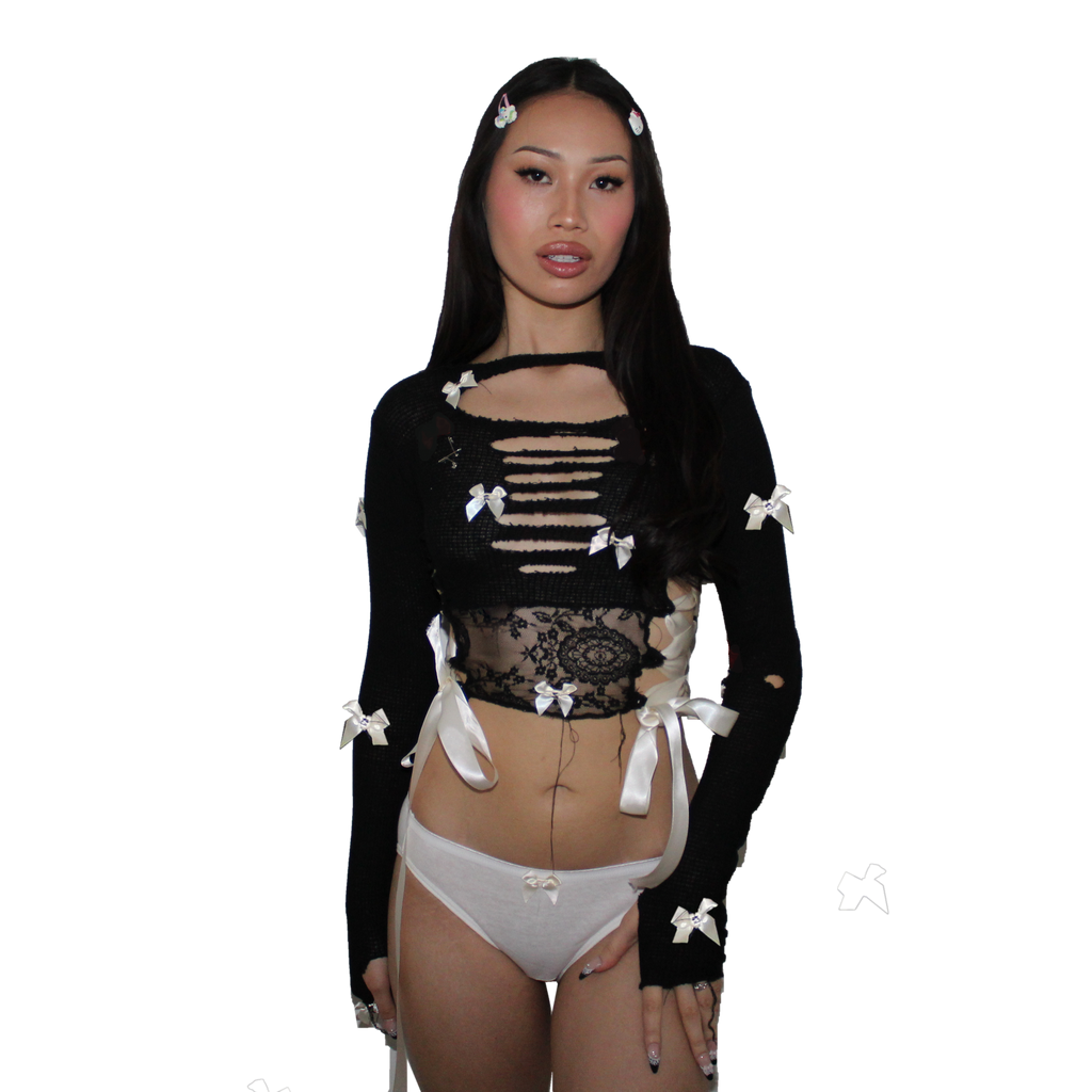 black à­?.˚â‚?milk  sweater