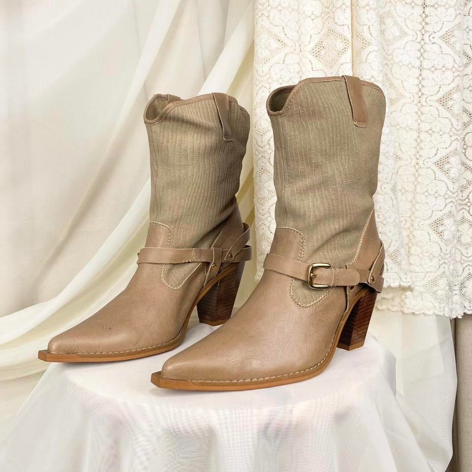 Vintage Beige Leather Cowboy Boots (6)