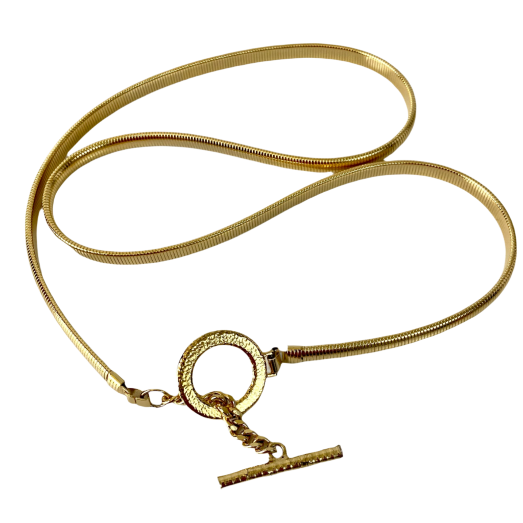 Trapped gold circle belt