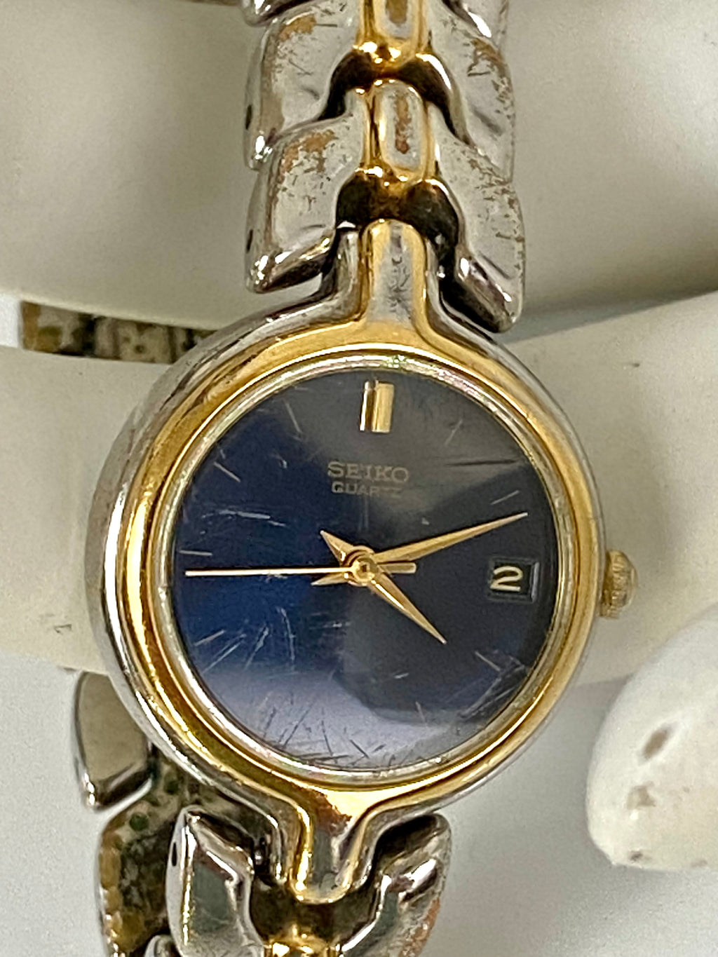 Gold and Silver Watch ⏱️