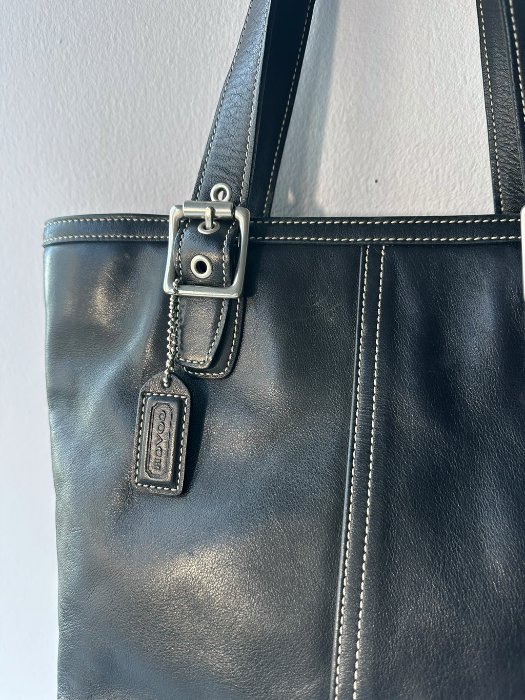 Vintage Black Leather Coach Shoulder Tote Bag