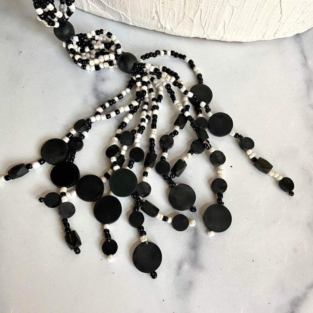 Black &white beads belt