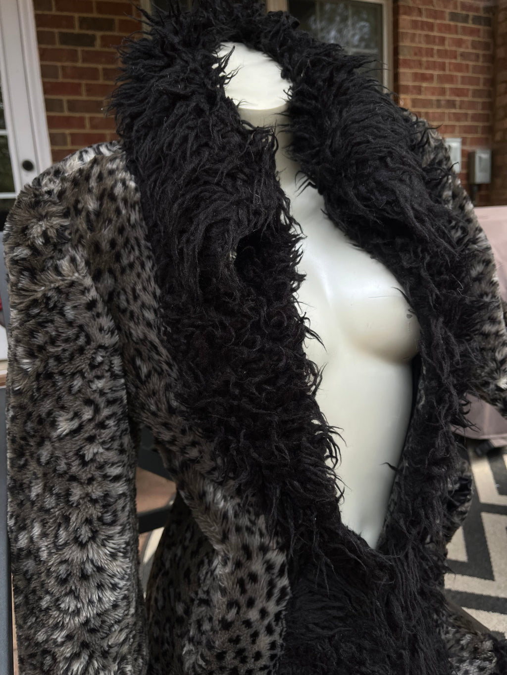 Siberia Fran Fine Clasp Jacket (M/L)