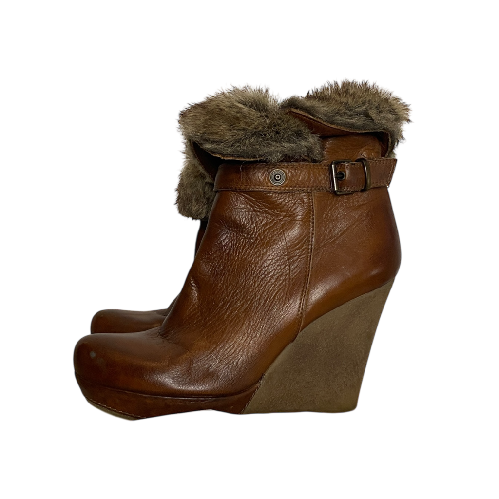 Vintage Fur Trim Wedge Ankle Boots (EU 41 US 9 UK 7)