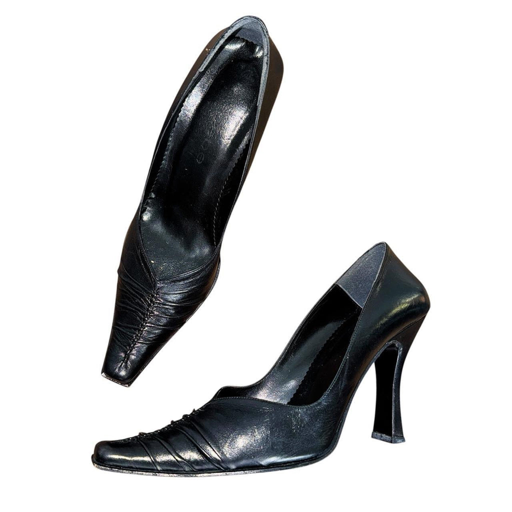 90s Bebe Ruched Leather Pumps (8)