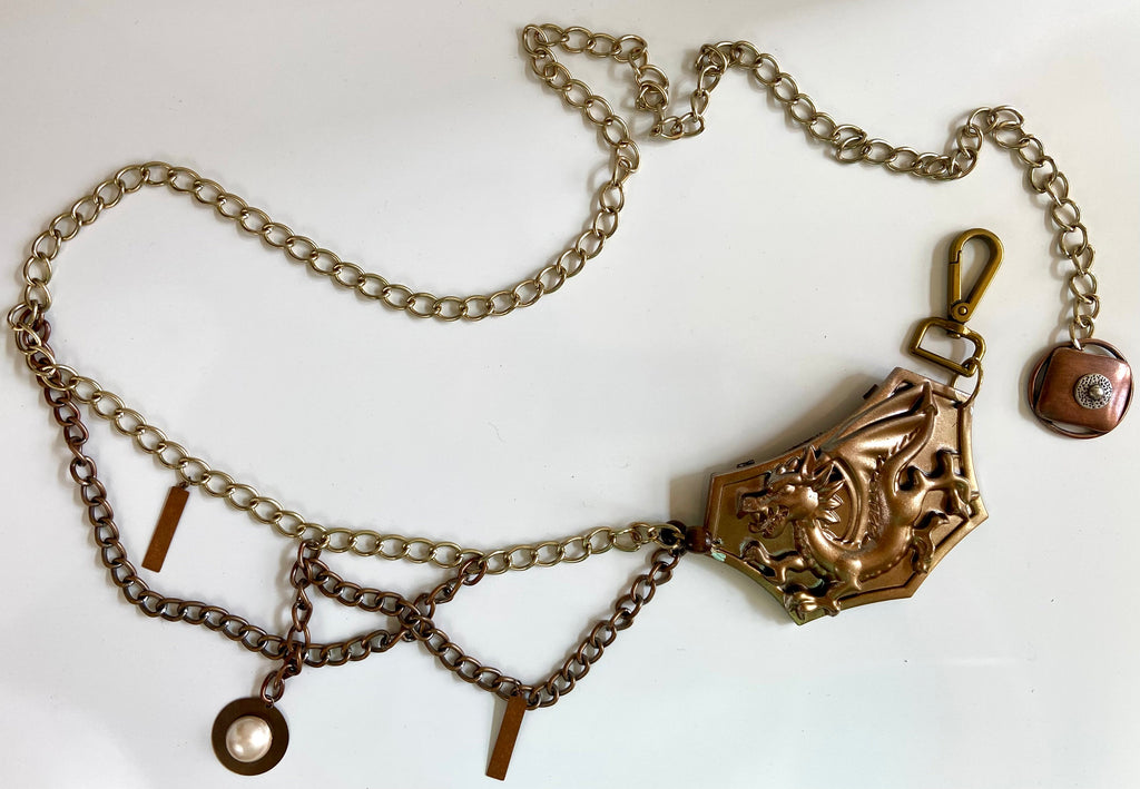 Dragon chain belt