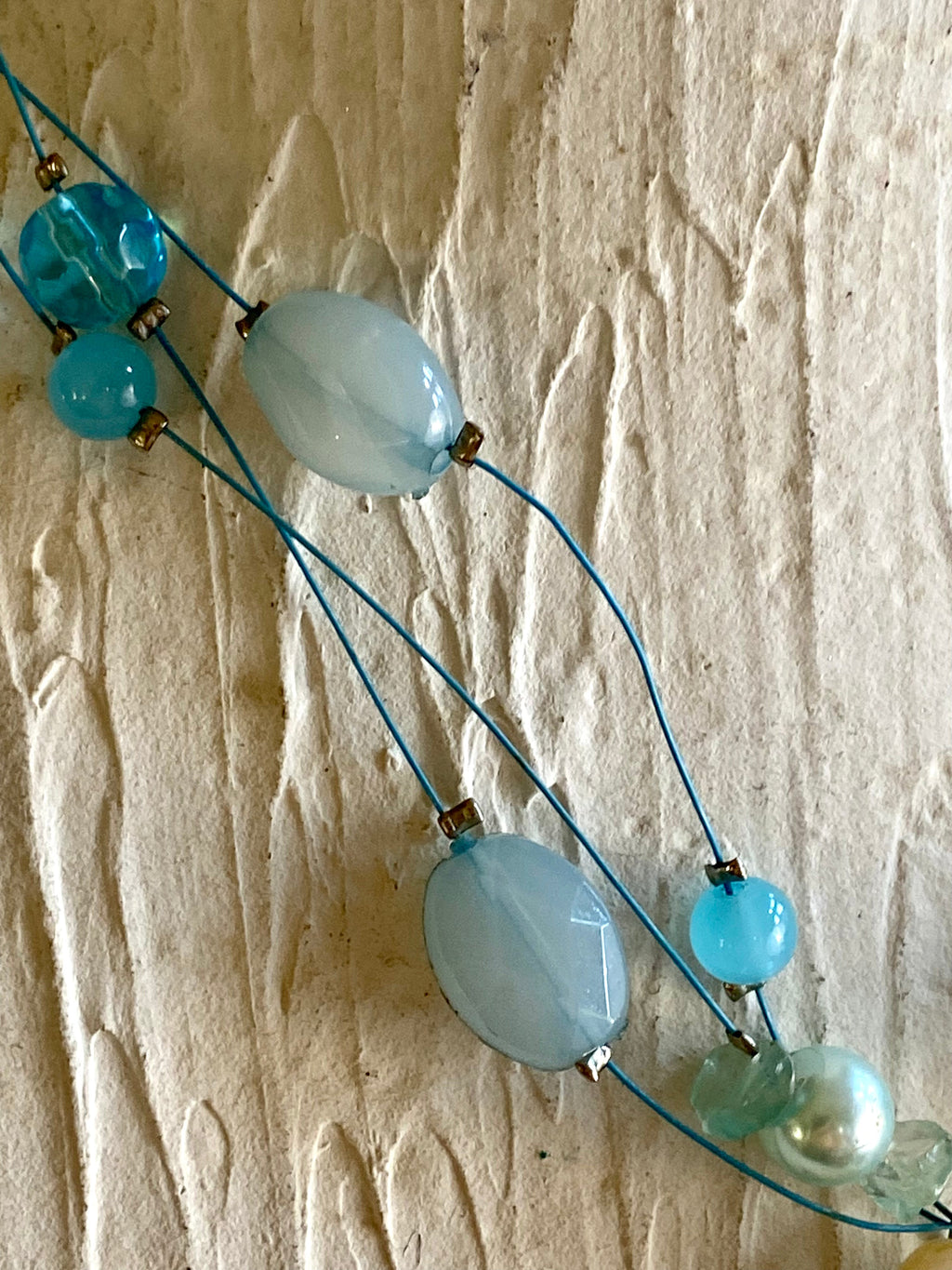 Shell & beads choker