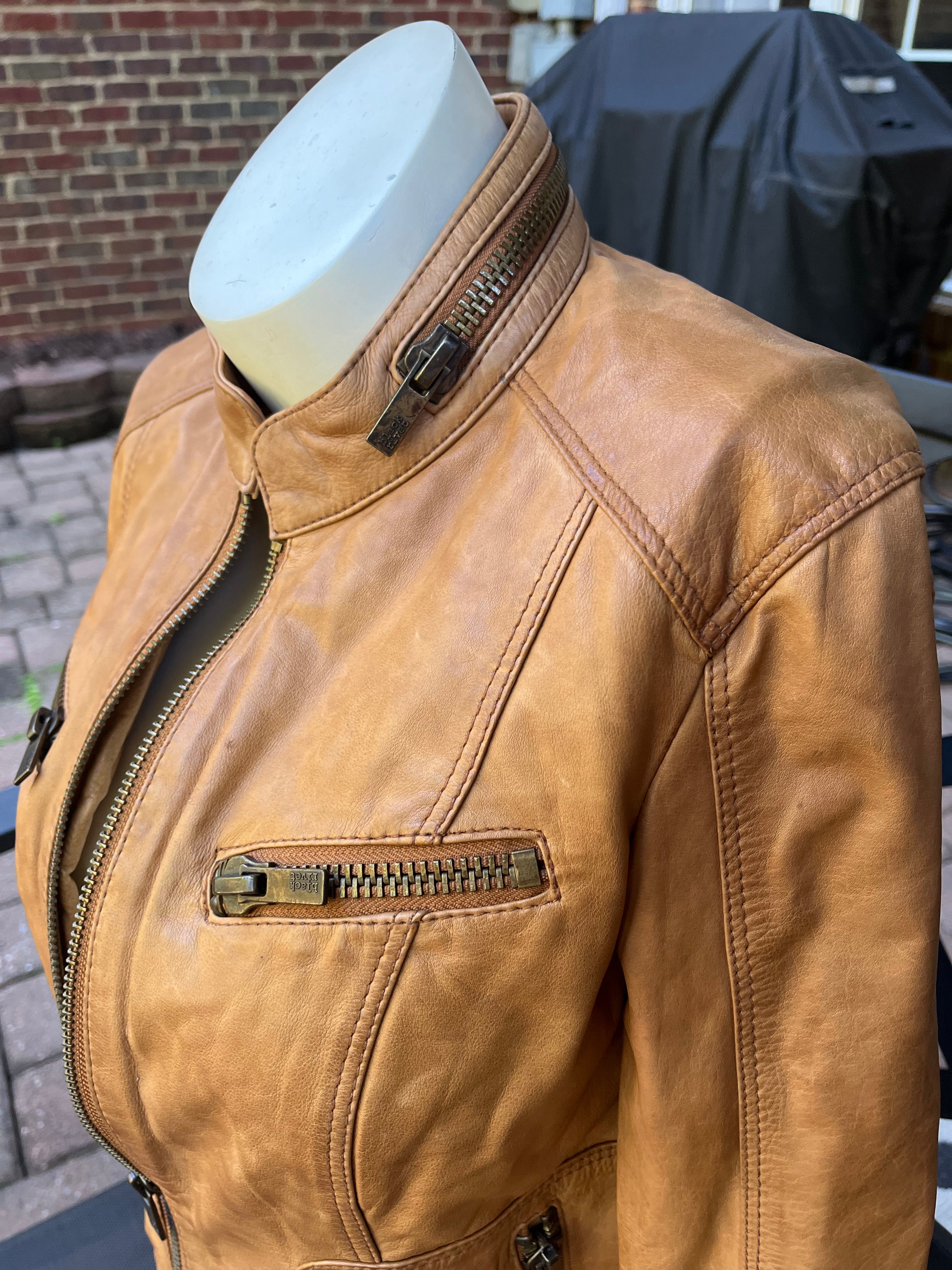 Leather Snatched Jacket (M)