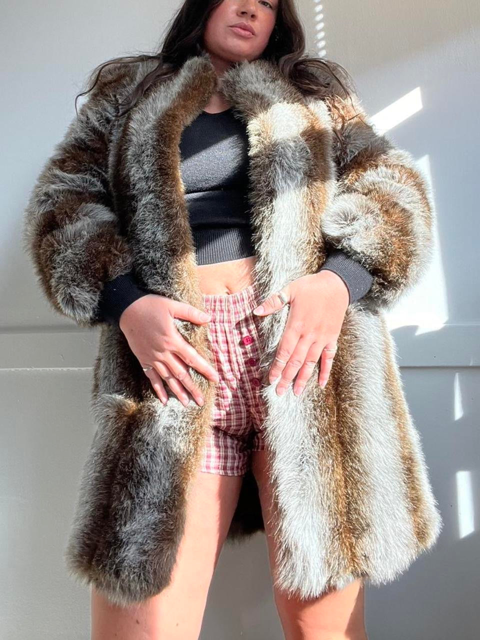 90s Faux Fur Jordache Coat (M)