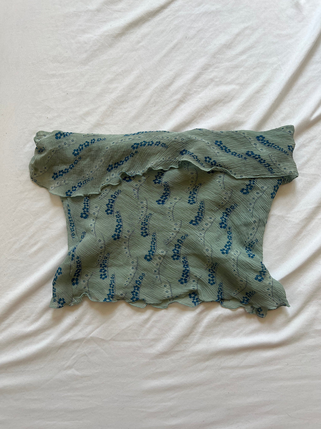 Vintage Italian 100% Silk Blouse (S/M)