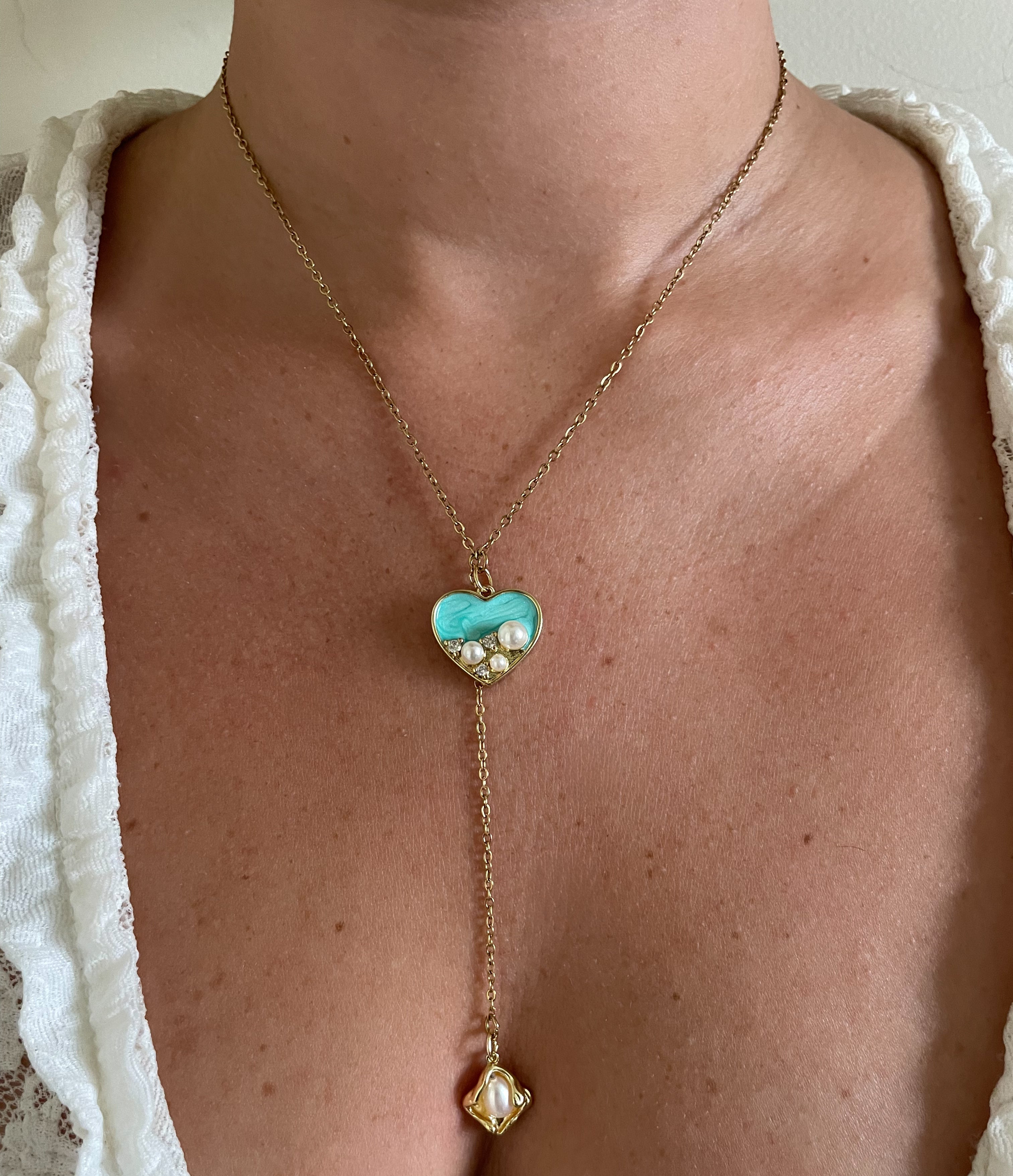 Lustrous Heart Necklace