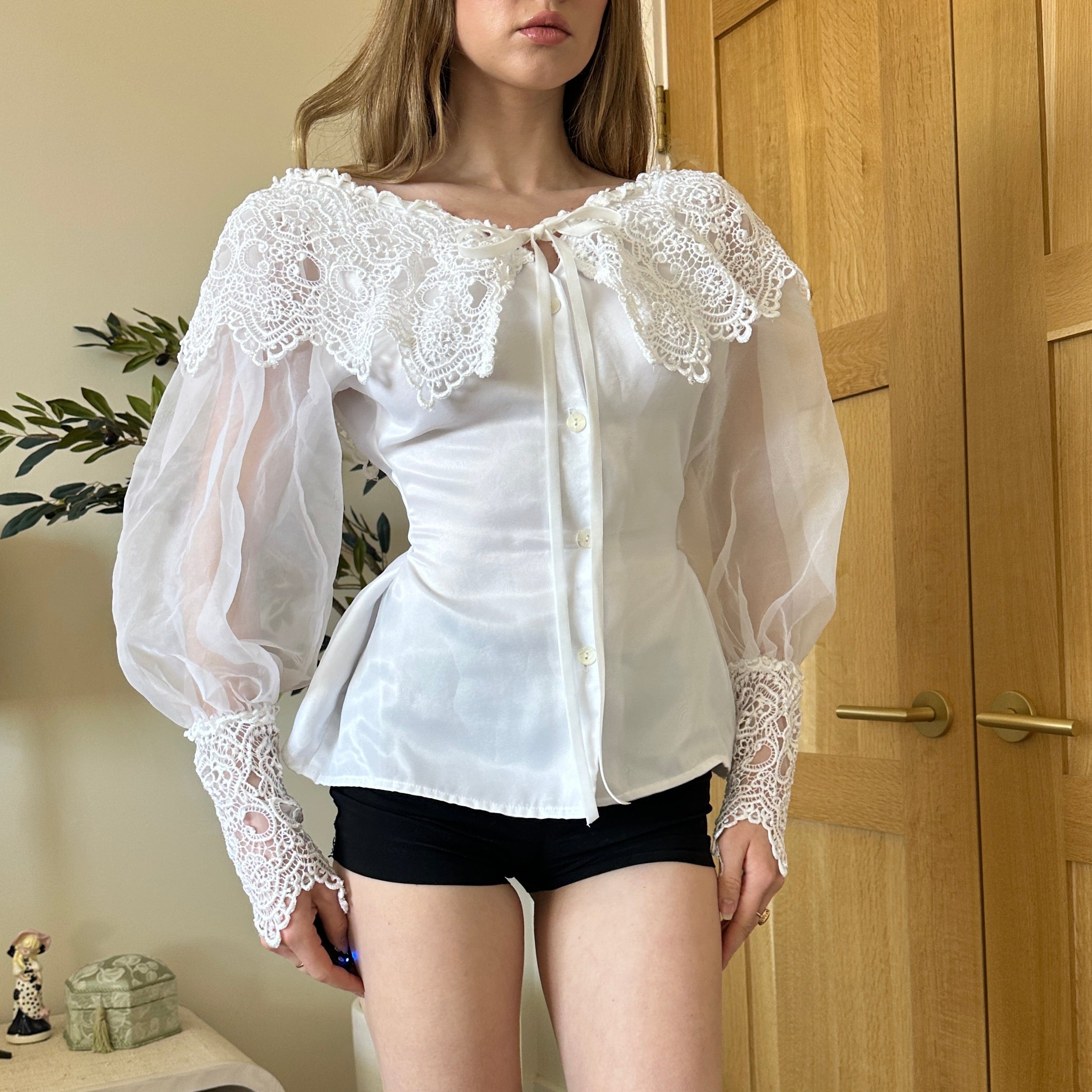 Reworked Vintage Fitted Blouse (XXS)