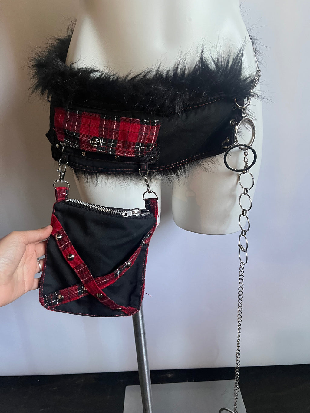 I'm the Hot Topic Custom Belt (M/L)