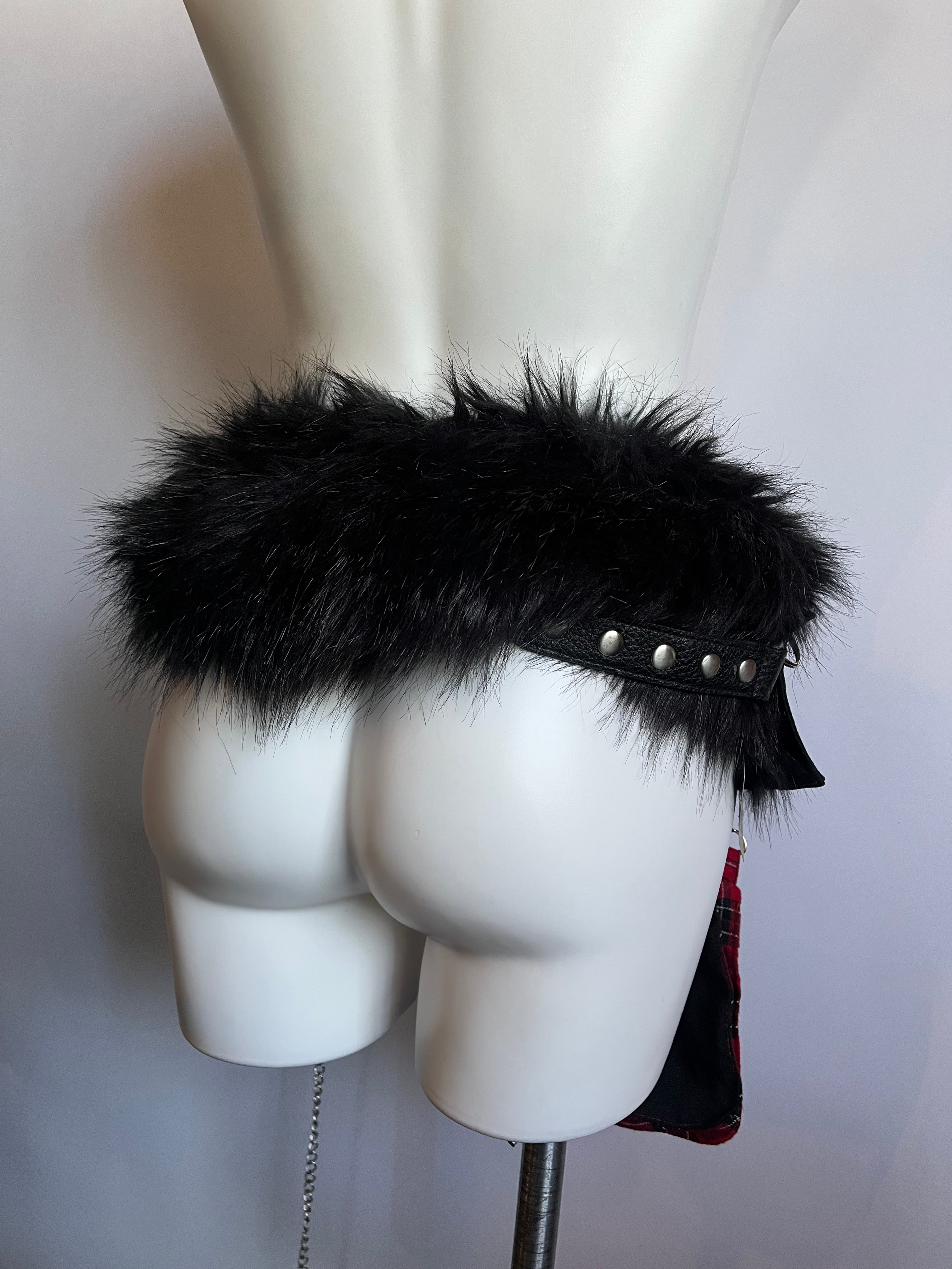 I'm the Hot Topic Custom Belt (M/L)