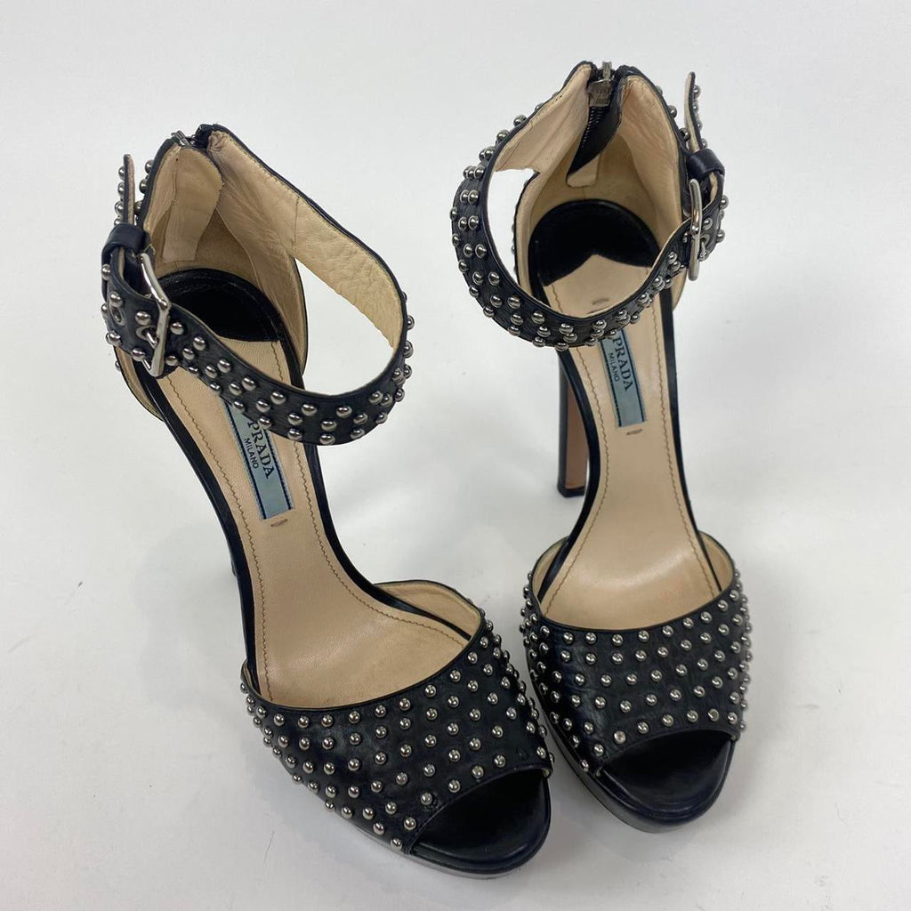 Prada 2000s Studded Pumps (7.5)
