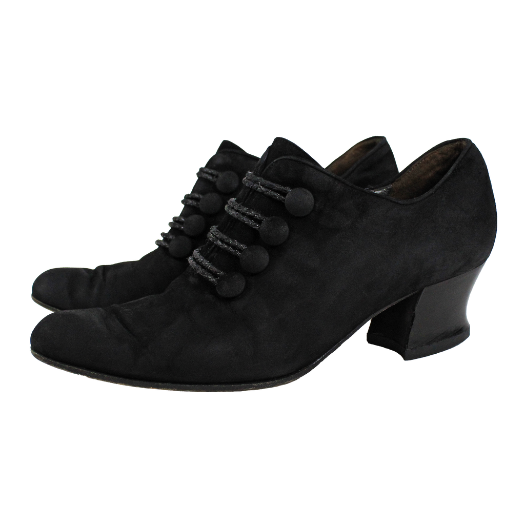 90s Italian Vintage Suede Boots (US 7)