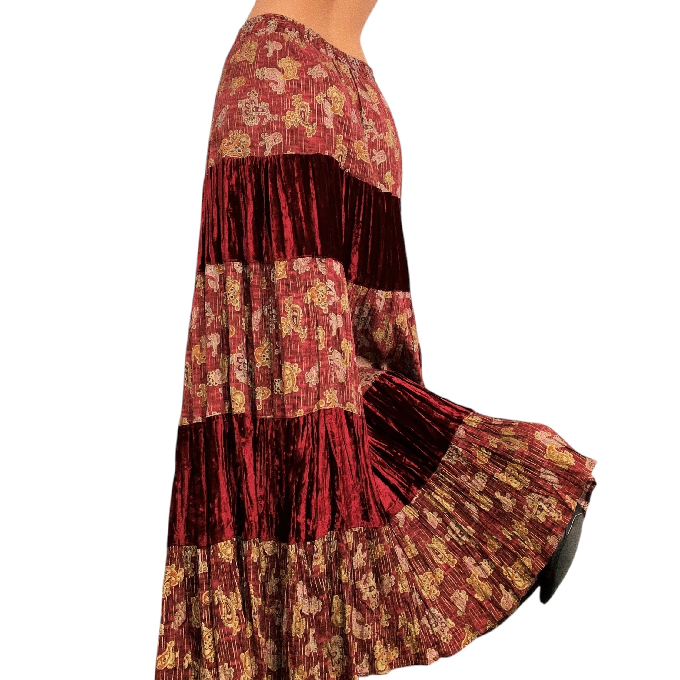Vintage Velvety Tiered Maxi Skirt (M/L)
