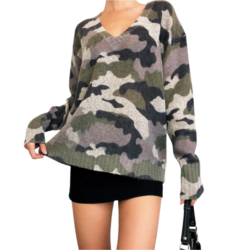 Cashmere Blend Camo Sweater (M/L)