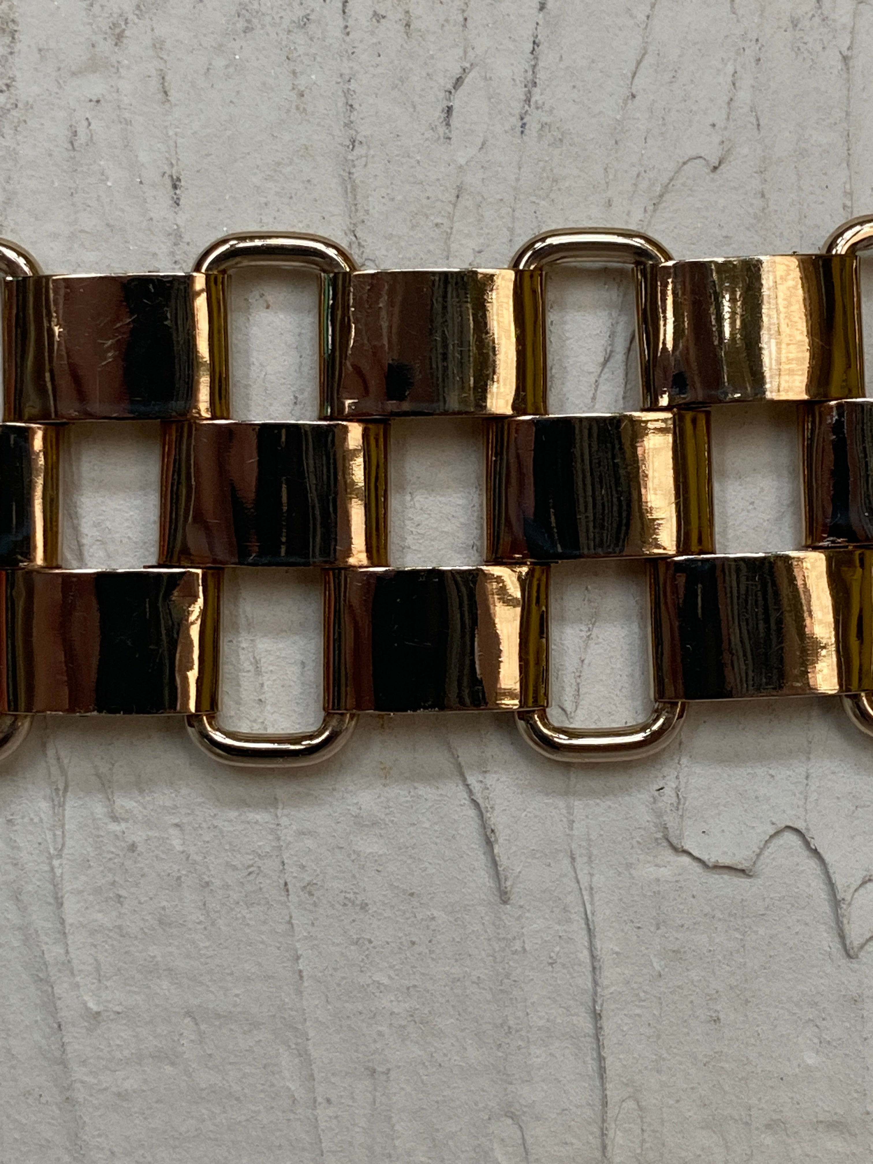 BLACK CHAIN LINK BELT