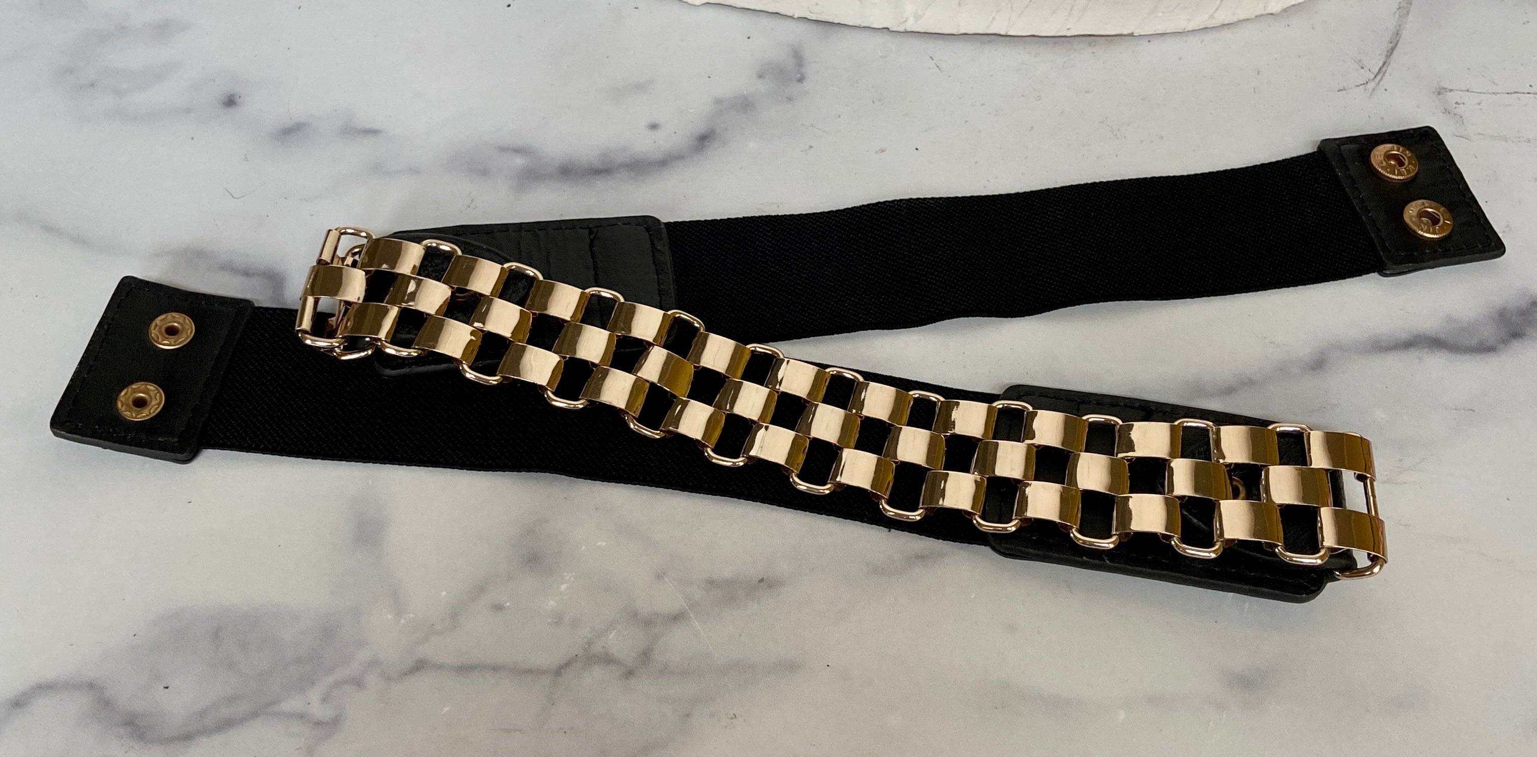 BLACK CHAIN LINK BELT