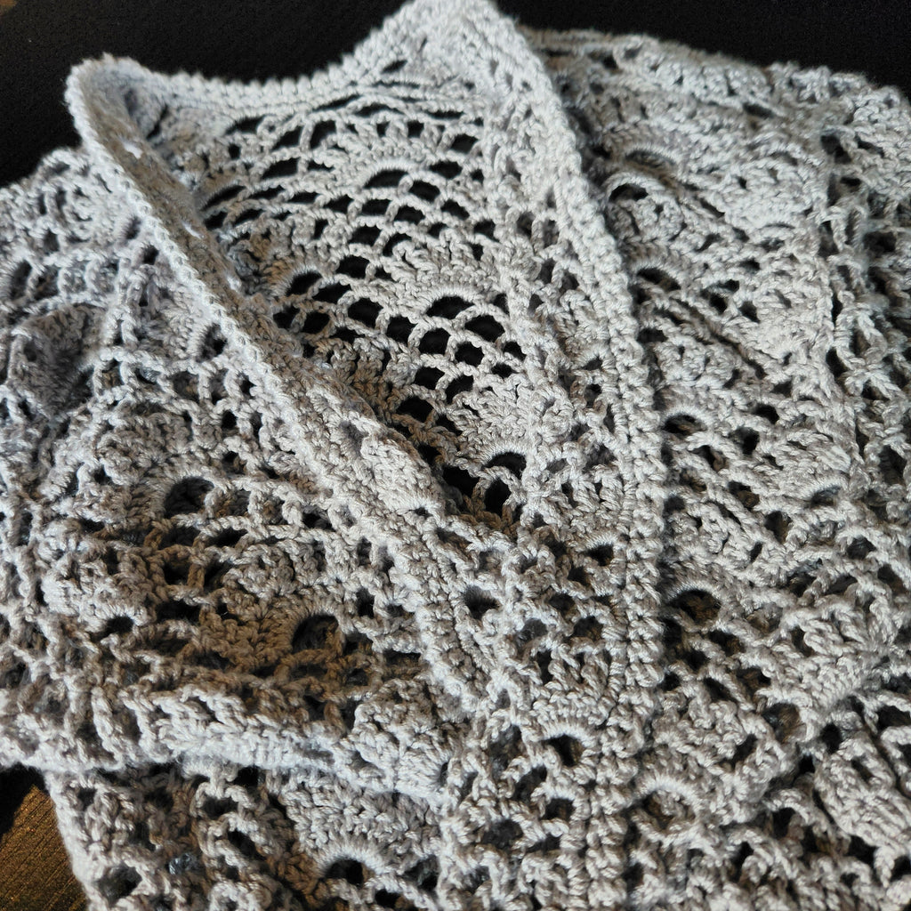 Loose Knit Cropped Cardigan (XS)